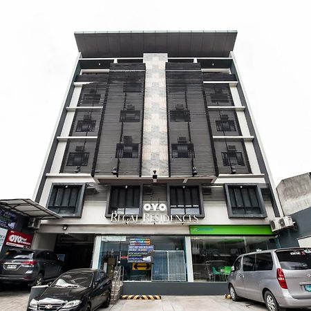 Oyo 136 Regal Residences ケソンシティ エクステリア 写真