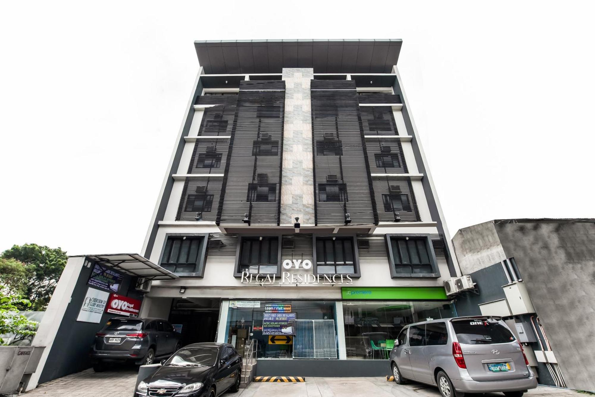 Oyo 136 Regal Residences ケソンシティ エクステリア 写真